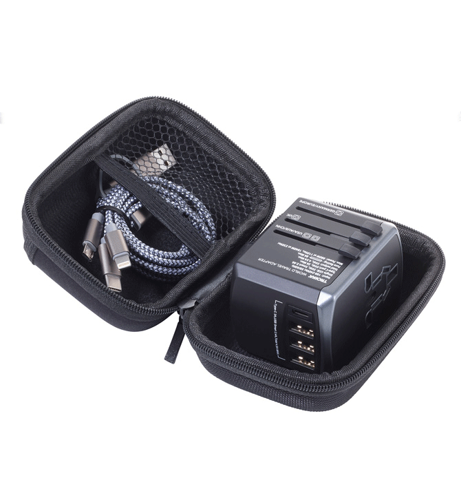 Adaptador enchufe universal con funda para viajar - Solohombre