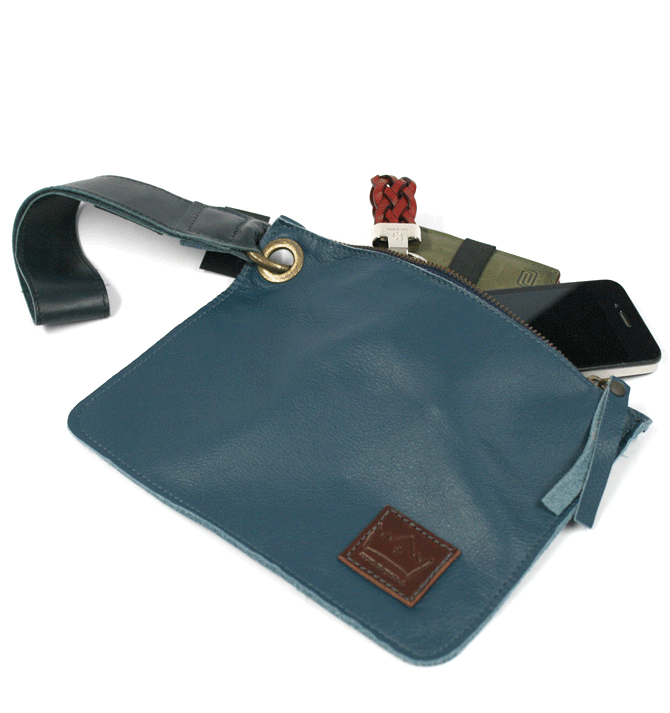 Bolso de mano con asa color azul - Solohombre