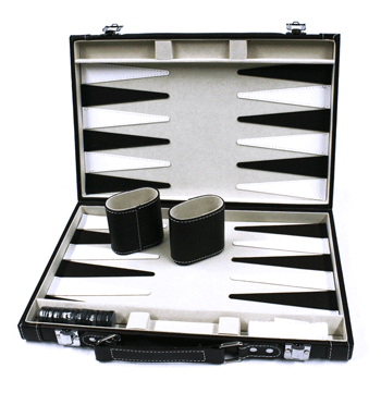 Juego del backgammon en símil piel - Solohombre