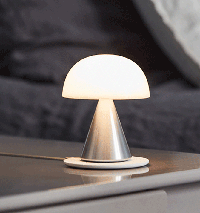 Lampara de sobremesa para tu dormitorio o terraza