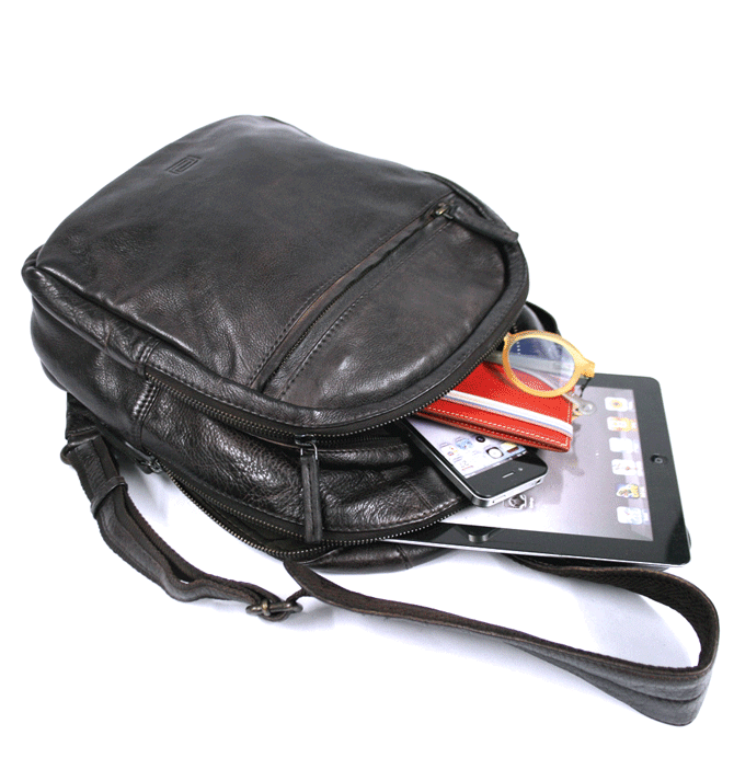 Mochila pequeña piel envejecida color marrón oscuro - Solohombre