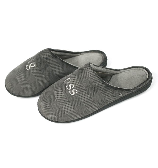 Zapatillas destalonadas para ¡El gran jefe!  de la casa - Solohombre